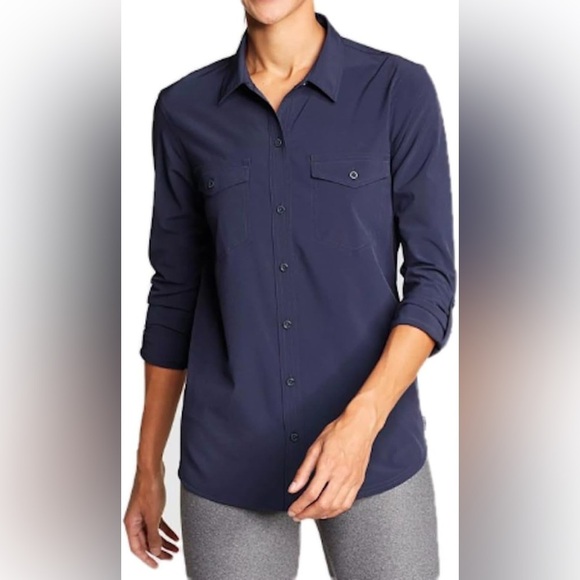 Eddie Bauer navy blue classic fit button down shirt size medium - Picture 1 of 8